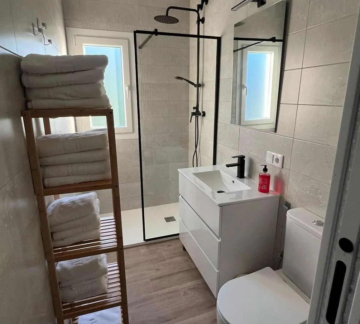 Apartamento Bajo De Guia Primero A Sanlúcar de Barrameda 0*,  إسبانيا